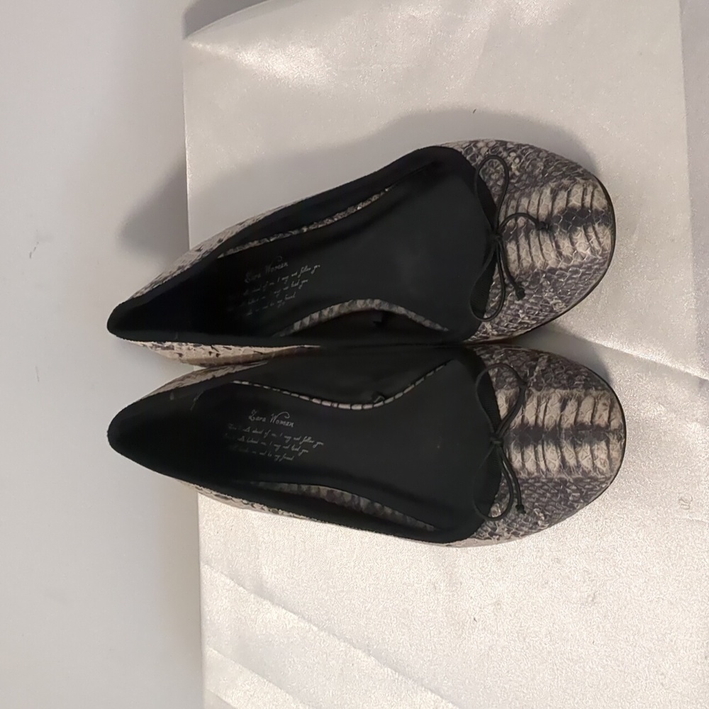 - Zara Animal Print Flat